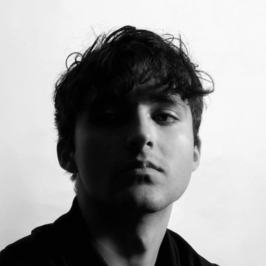 Chris - UI/UX Designer